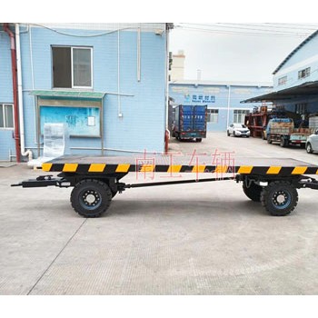 8吨双牵引联动工具平板拖车