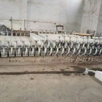 铝-锌-铟系合金牺牲阳极