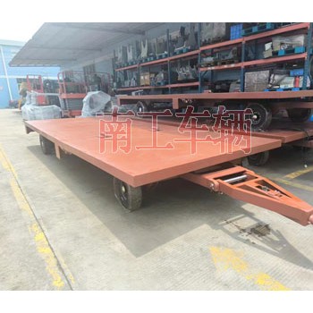 3.5吨平板拖车 拼接款牵引平板车