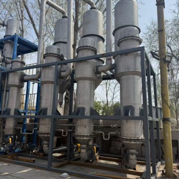 三效三吨撬装式2205强制循环蒸发器