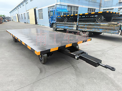 1731634092226132.jpg 5吨全挂式平板拖车 移动拖车底盘1I.jpg